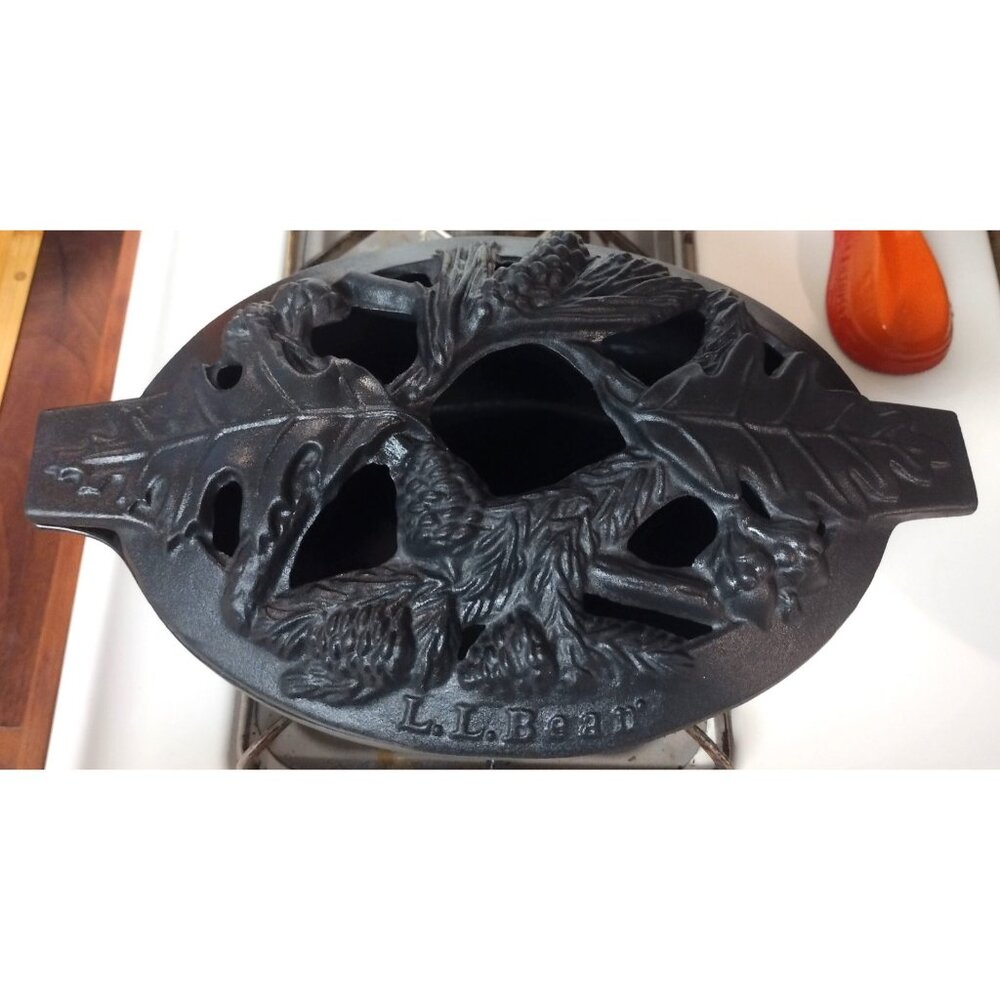 John Wright Vintage LL Bean Ornate Black Enameled Cast Iron Steamer Pine Needles - Picture 4 of 13